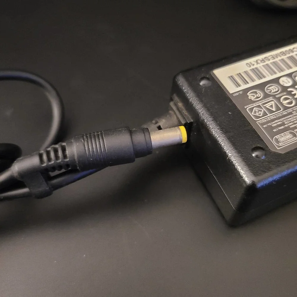 HP 18.5V/3.5A Power Supply Adapter, Model DC359A